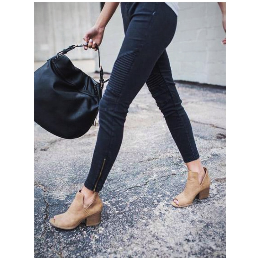 Moto Ankle Skinny Jeans - Picture 4 of 5
